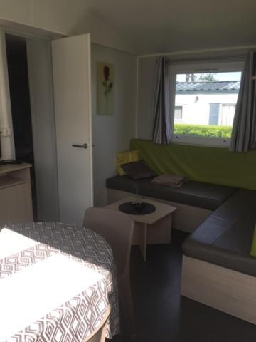Mobile-Home 100M Plage Utah Mme Surget サント・マリー・デュ・モン エクステリア 写真